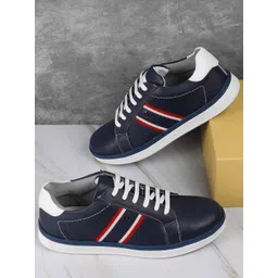 Mochi Men Colourblocked Lace-Ups Leather Sneakers