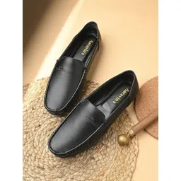 AARAVIN'S Men Woven Design Slip-On Sneakers