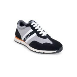 mccoy Men Colourblocked Leather Sneakers