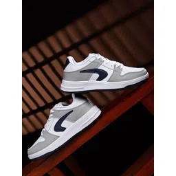 WELCOME Men Lace-Ups Sneakers