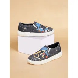 Forever Glam by Pantaloons Women Printed Sneakers