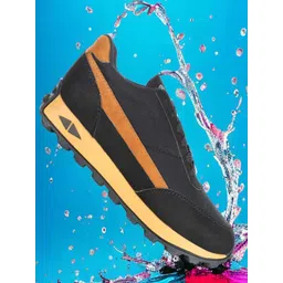 PLAYTOES Men Mesh Running Non-Marking Sport Shoes