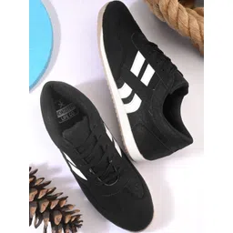 Roadster Men Casual Lace Up PU Sneakers