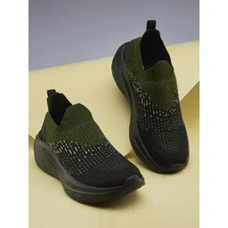 Duke Men Textile Walking Shoes