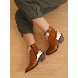 Peach Flores Women Colourblocked Blocked Heeled Cowboy Boots