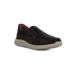 Bata comfit Men Colourblocked Round Toe Slip-On Sneakers