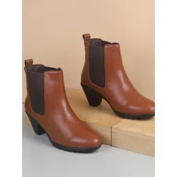 Metro Women Round Toe Block Heel Chelsea Boots
