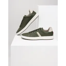 Levis Men Colourblocked PU Sneakers