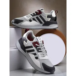 ASIAN Men Colourblocked Sneakers