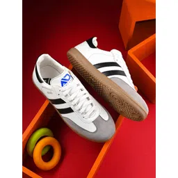 aadi Men Non-Marking Lightweight Running Shoes