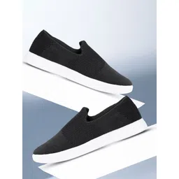 HRX by Hrithik Roshan Women Mesh Running Non-Marking Shoes