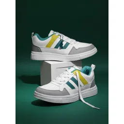 glitchez Men Colourblocked Sneakers