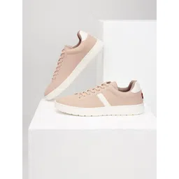 Levis Men Colourblocked PU Sneakers