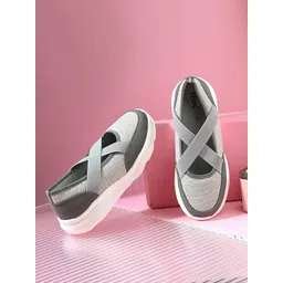 HRX by Hrithik Roshan Women Slip-On Walking Shoes