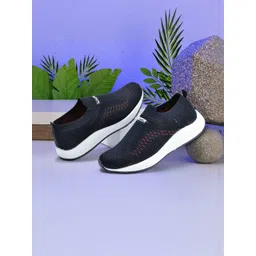 COOPERWINGS Men Mesh Running Non-Marking Shoes