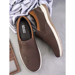 HERE&NOW Men Nubuck Slip-On Sneakers