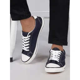 Roadster Men Navy Blue & White Round Toe Lace Up Canvas Sneakers