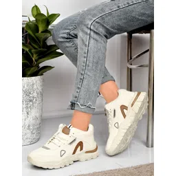 Good Looking Sneakers Casual Shoes Sneakers For Women