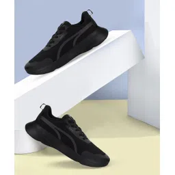 Tread Run Sneakers For Men