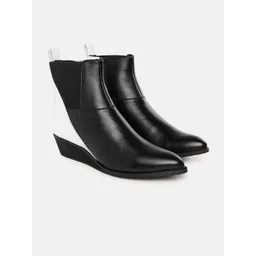 Roadster The Lifestyle Co. Women Colourblocked Wedge Heel Regular Boots