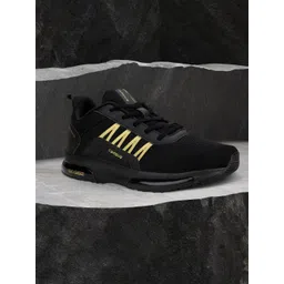 Campus Men Black Mesh Road Running Shoes