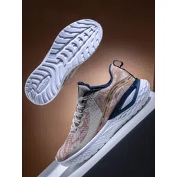 Red Tape Men Regular Running Shoes RSO2086