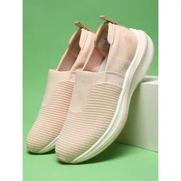 CULT Women Mesh Slip On Walking Shoes