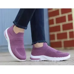 Casual running shoes for women comfy gym shoes for women stylish Training & Gym Shoes For Women