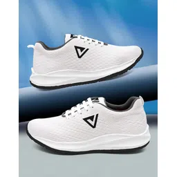 Training & Gym Shoes For Men