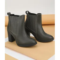 Boots For Women