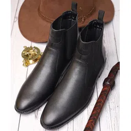 Handmade Obsidian Black Chelsea Boots for Riding Biking for Men - RGCL - UK 6 Boots For Men
