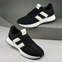 BRISK Sneakers For Men