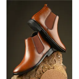 Synthetic Leather Lightweight Comfortable Trendy Walking Outdoor Slip On Chelsea Boots For Men