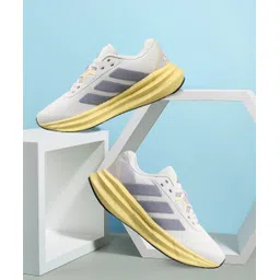 GALAXY 7 W Running Shoes For Women