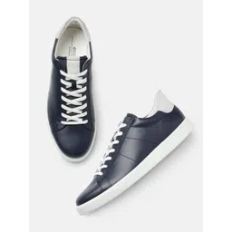 ECCO Men Leather Casual Sneakers
