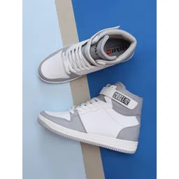 SPYKAR Men Textured Comfort Insole Contrast Sole High-Top Lace-Ups Sneakers