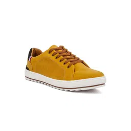 London Rag Men Textured Round Toe Sneakers