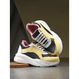 The Roadster Lifestyle Co. Women Black Colourblocked Lightweight Casual Sneakers