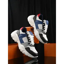 The Roadster Lifestyle Co. Men Colourblocked Lightweight Comfort Insole Sneakers