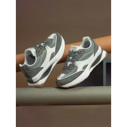 Red Tape Men Colourblocked PU Sneakers