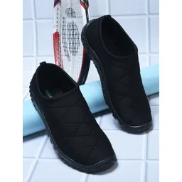 Liberty Men Round Toe Slip-On Sneakers