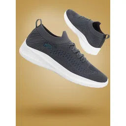 HRX by Hrithik Roshan Men Grey Textured Round Toe Lightweight Textile Sneakers