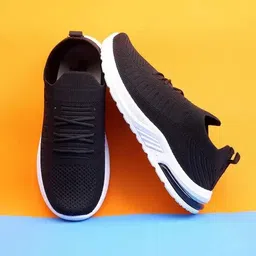 Casual shoes for women comfy women footwear trendy gym shoes for women Training & Gym Shoes For Women
