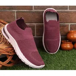 Comfortable footwear for women stylish women sports shoes trendy gym Training & Gym Shoes For Women