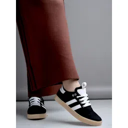 Smart Casual Shoes Daily | Walking | College Wear Sneakers For Girls Sneakers For Women