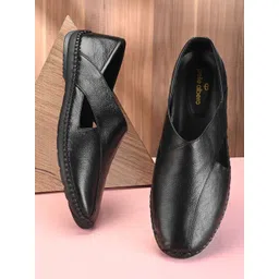 pelle albero Men Textured Leather Lightweight Peshawari Shoes