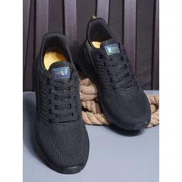 Calcetto Men Mesh Running Shoes