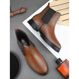 FRANKROMELLO Men Textured Lightweight Mid-Top Chelsea Boots