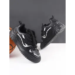 THE WHITE POLE Men Textured Lightweight Memory Foam Insole Sneakers