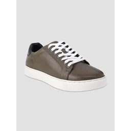 EZOK Men Colourblocked Leather Sneakers